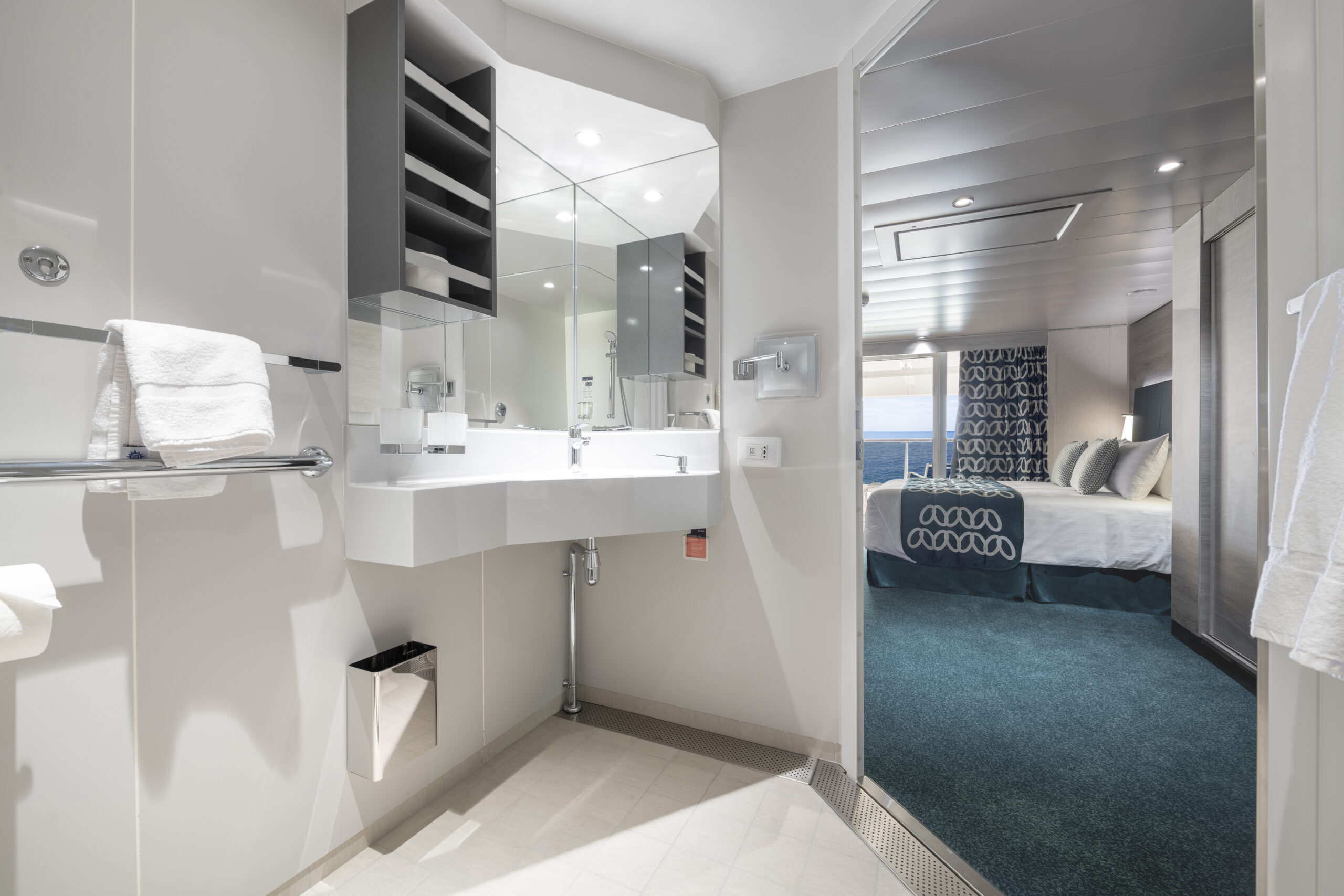 MSC Virtuosa, Deluxe Balcony with partial view (BP) for guests with disabilities or reduced mobility